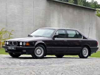 bmw_7_series_e32_3.jpg